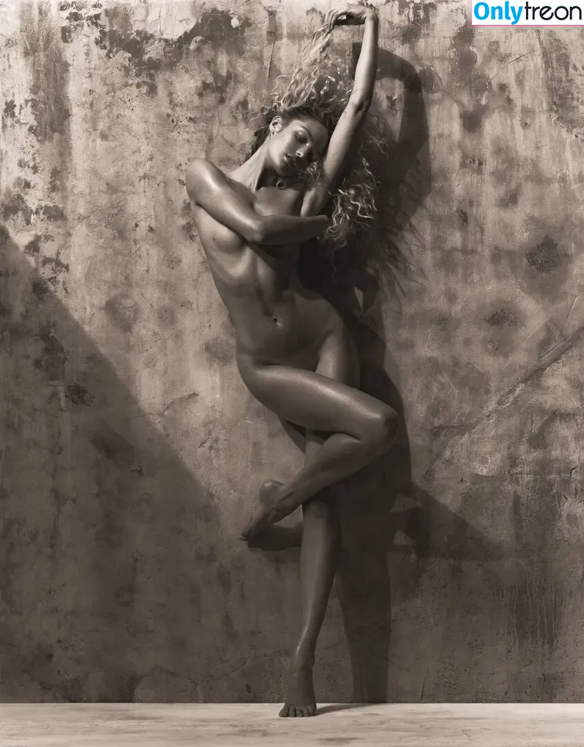 Candice Swanepoel nude photo #0462 (candiceswanepoel)
