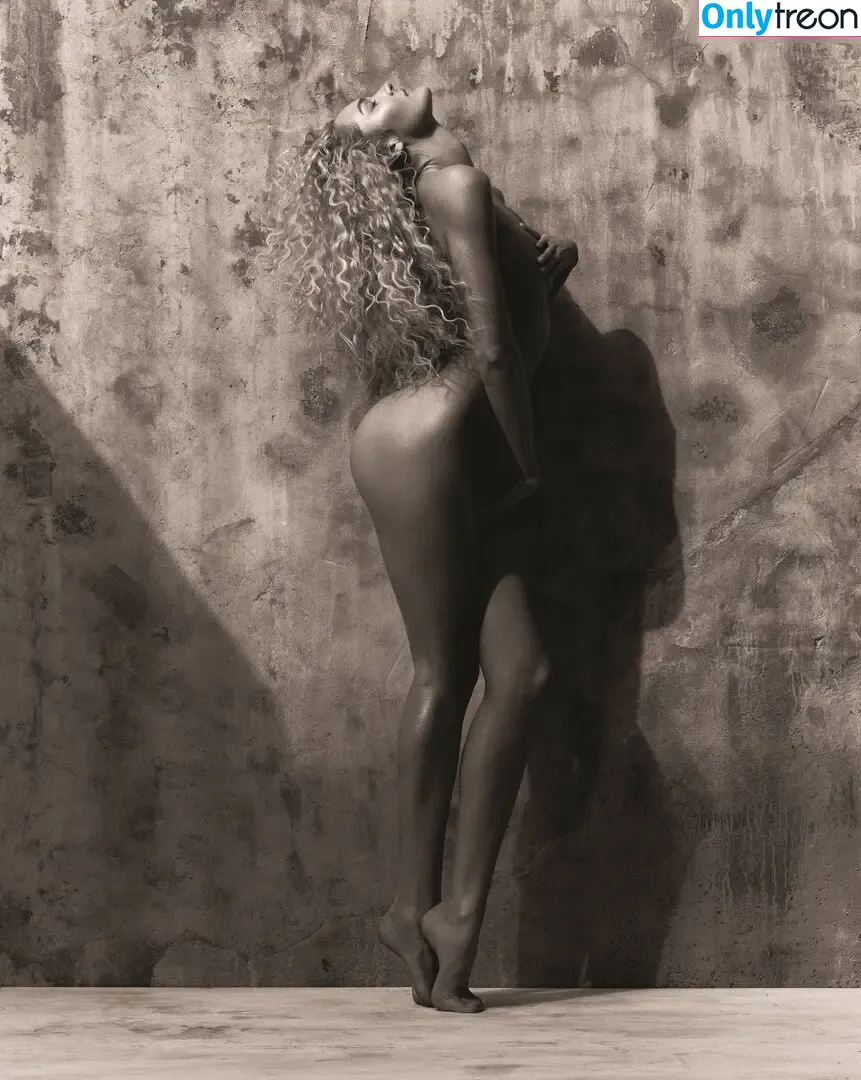 Candice Swanepoel nude photo #0474 (candiceswanepoel)