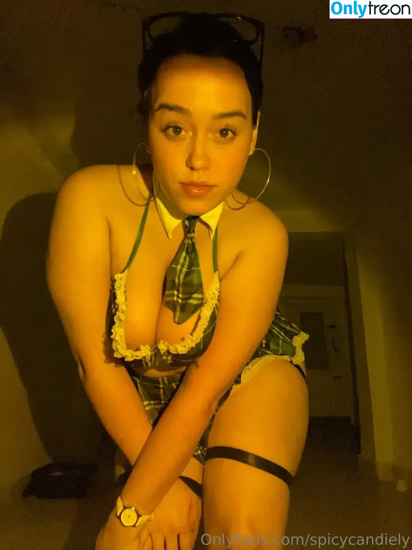candiely_ nude photo #0041 (spicycandiely)