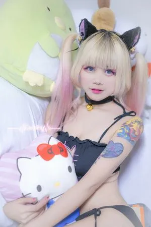 Canniny / u140441626 nude photo #0010
