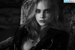 Cara Delevingne / caradelevingne nude photo #0021