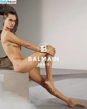 Cara Delevingne / caradelevingne nude photo #0088