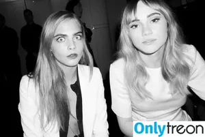 Cara Delevingne / caradelevingne nude photo #0661