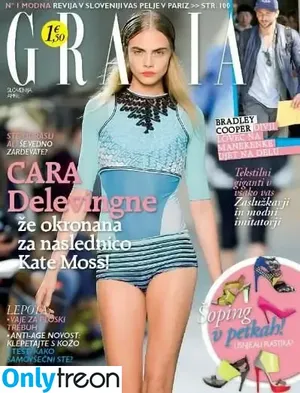 Cara Delevingne / caradelevingne nude photo #0963