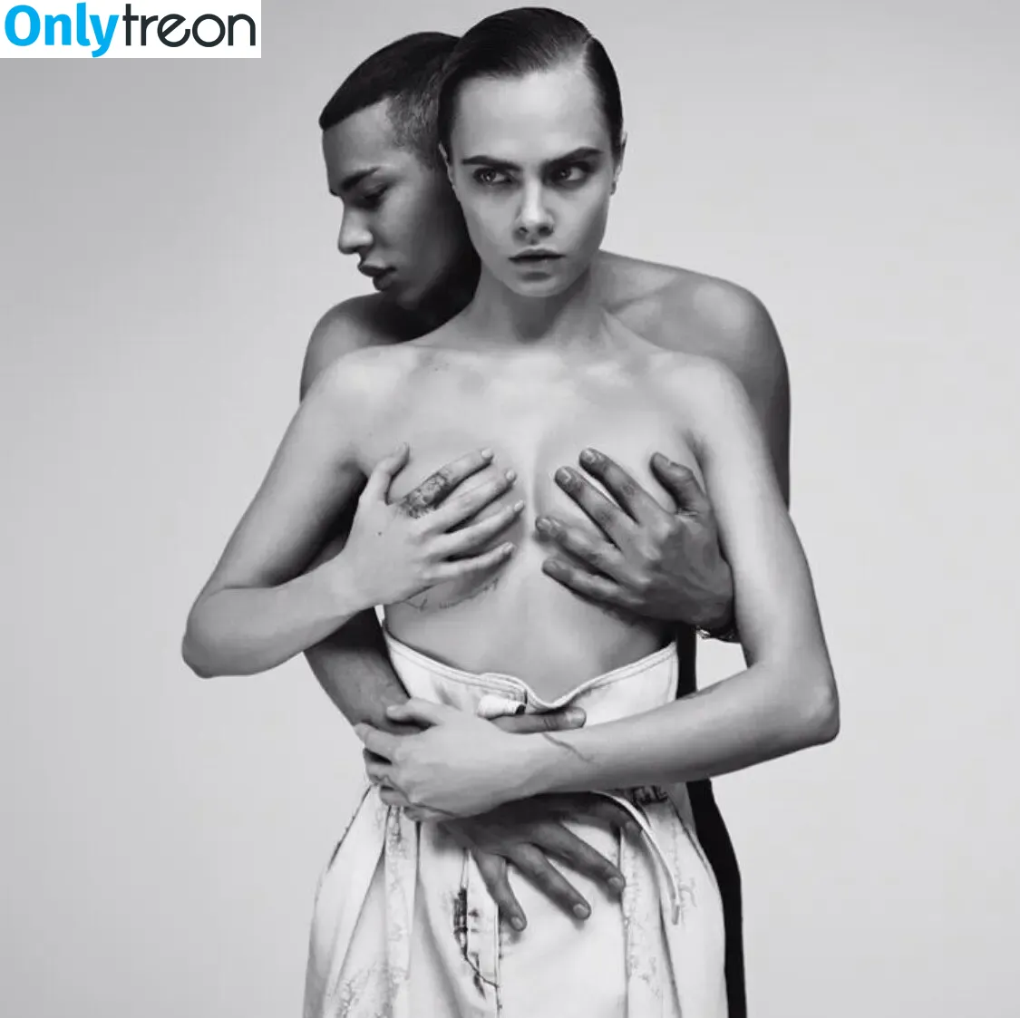 Cara Delevingne nude photo #0090 (caradelevingne)