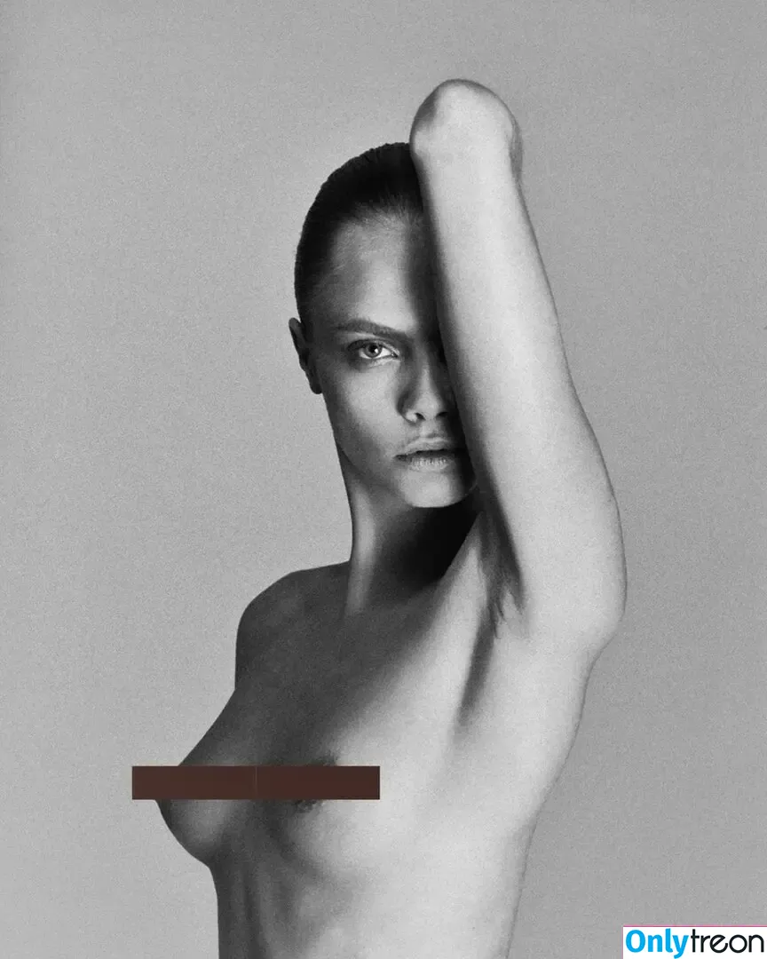 Cara Delevingne nude photo #0171 (caradelevingne)
