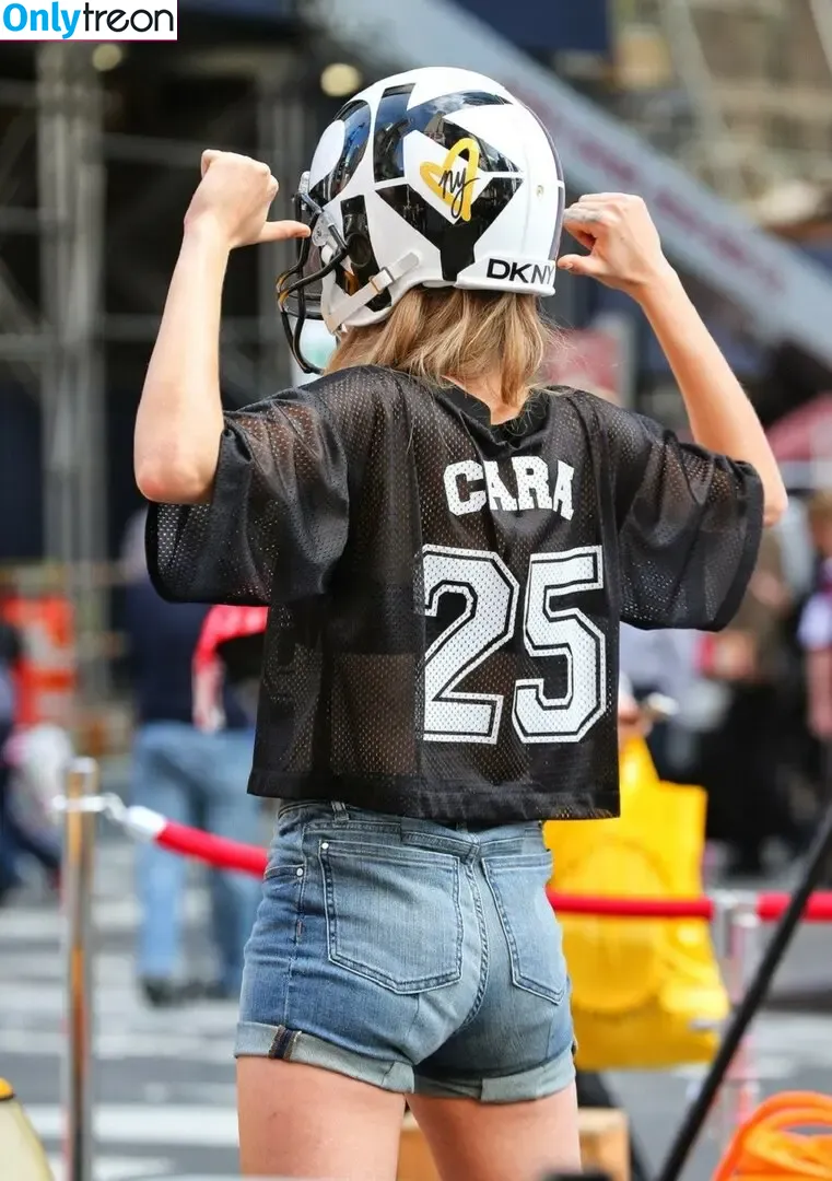 Cara Delevingne nude photo #0209 (caradelevingne)