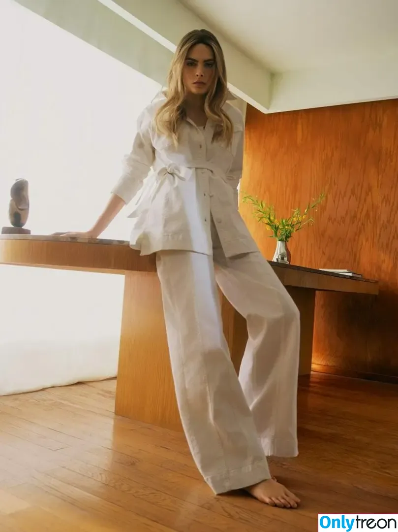 Cara Delevingne nude photo #0336 (caradelevingne)