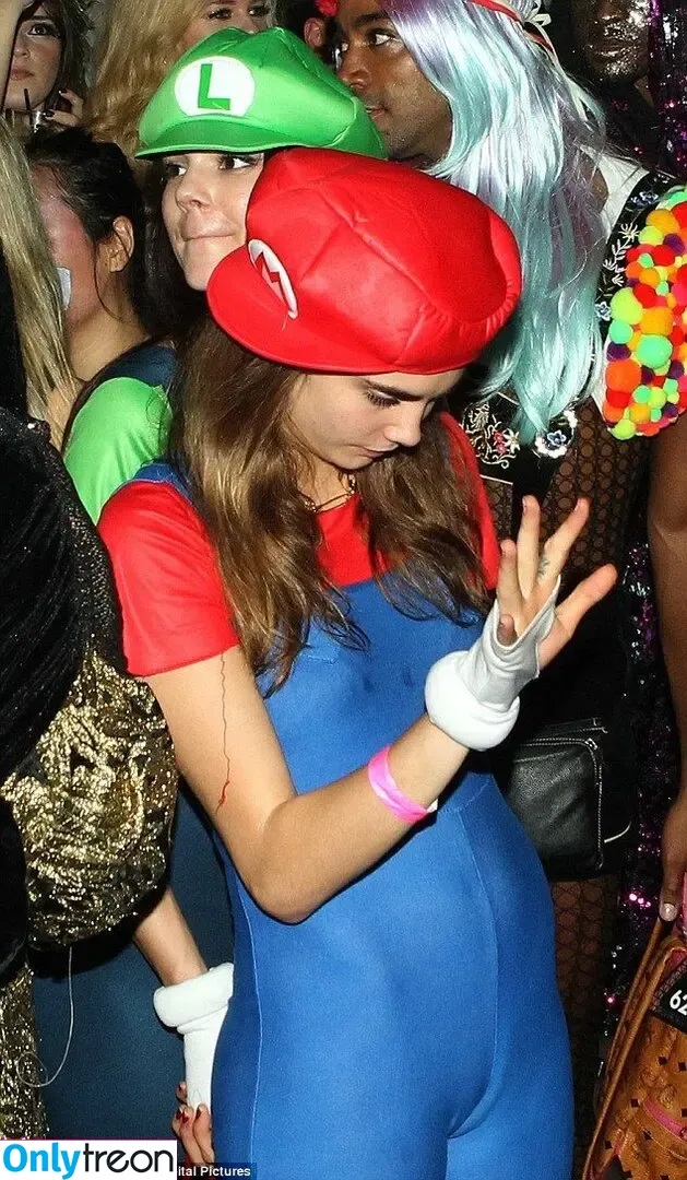 Cara Delevingne nude photo #0543 (caradelevingne)