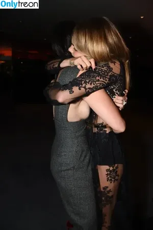 Cara Delevingne / caradelevingne nude photo #1403