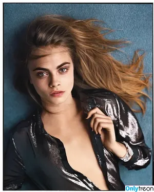 Cara Delevingne / caradelevingne nude photo #1515