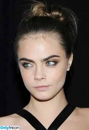 Cara Delevingne / caradelevingne nude photo #1525