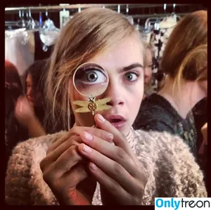 Cara Delevingne / caradelevingne nude photo #1582