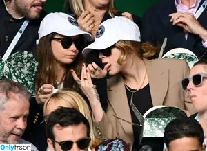 Cara Delevingne / caradelevingne nude photo #2840