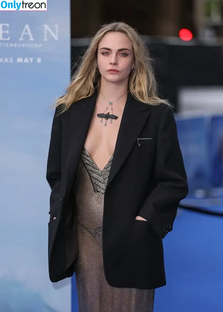 Cara Delevingne nude photo #2727 (caradelevingne)