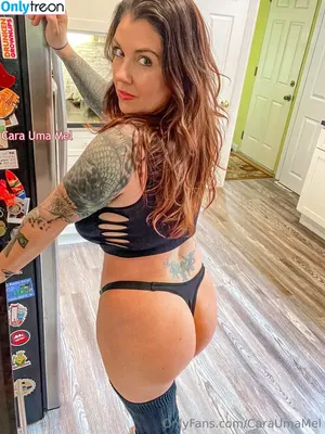 caraumamelfree / caraumamelofficial nude photo #0140