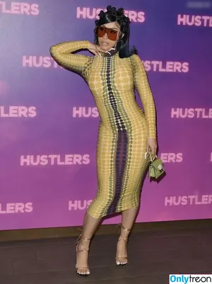 Cardi B / iamcardib nude photo #0541