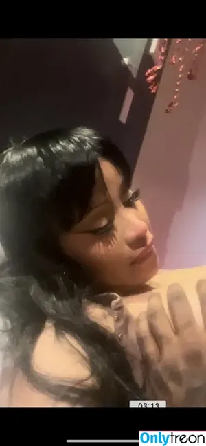 Cardi B / iamcardib nude photo #0591