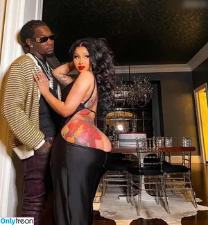 Cardi B / iamcardib nude photo #0621