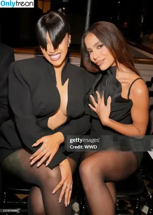 Cardi B / iamcardib nude photo #0635