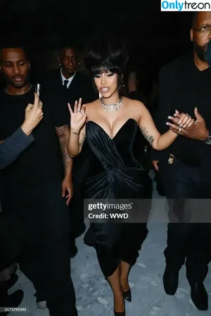 Cardi B / iamcardib nude photo #0656