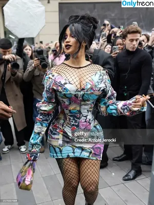 Cardi B / iamcardib nude photo #0682