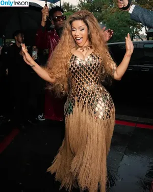 Cardi B / iamcardib nude photo #0690