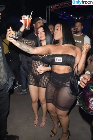 Cardi B / iamcardib nude photo #0739
