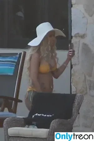 Cardi B / iamcardib nude photo #0743