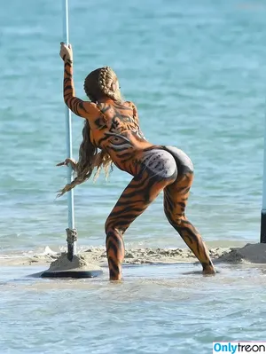 Cardi B / iamcardib nude photo #0759