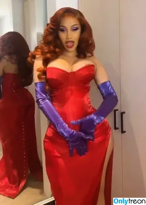 Cardi B / iamcardib nude photo #0801