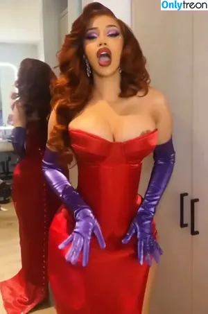 Cardi B / iamcardib nude photo #0803