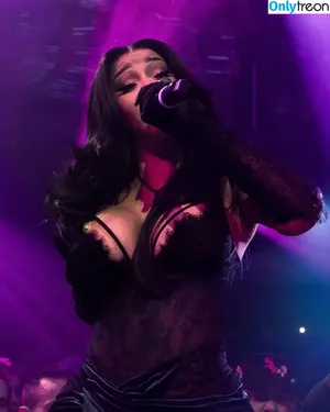 Cardi B / iamcardib nude photo #0842