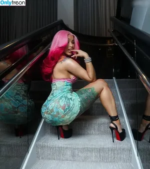 Cardi B / iamcardib nude photo #0849