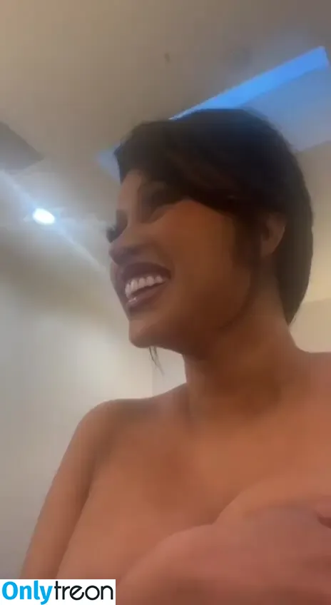 Cardi B nude photo #0374 (iamcardib)