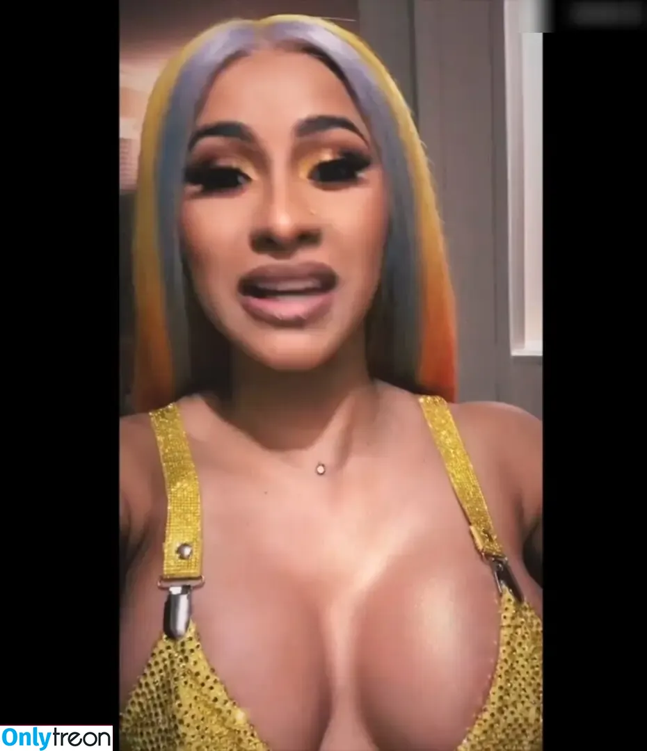 Cardi B nude photo #0468 (iamcardib)