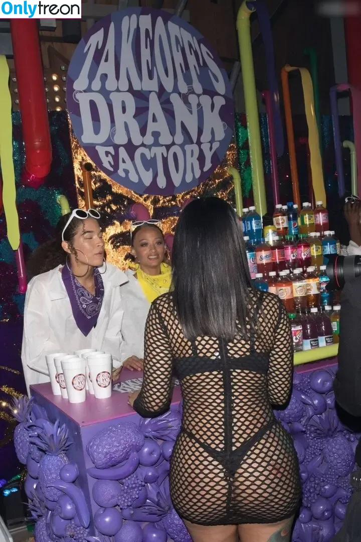 Cardi B nude photo #0738 (iamcardib)