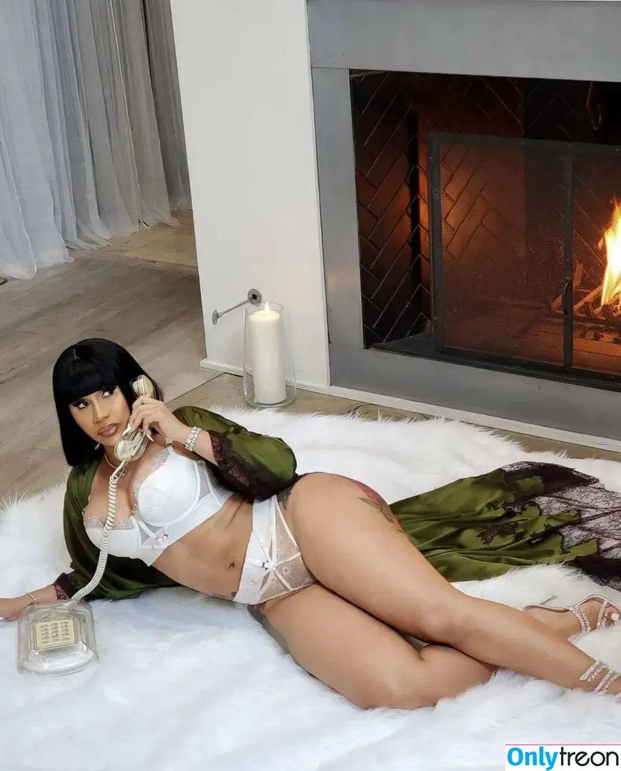 Cardi B nude photo #0773 (iamcardib)