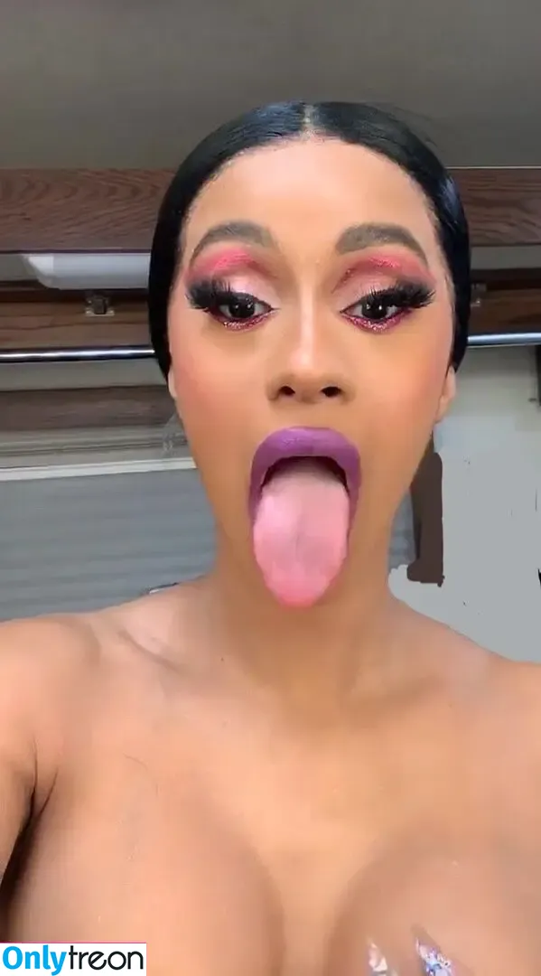 Cardi B nude photo #0793 (iamcardib)