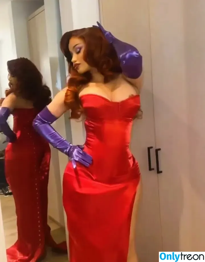 Cardi B nude photo #0798 (iamcardib)