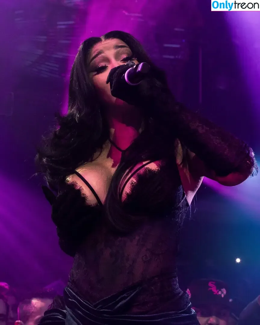Cardi B nude photo #0842 (iamcardib)