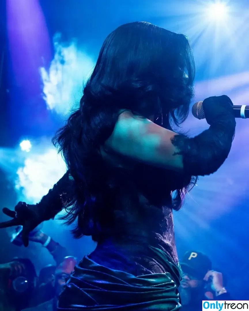 Cardi B nude photo #0843 (iamcardib)