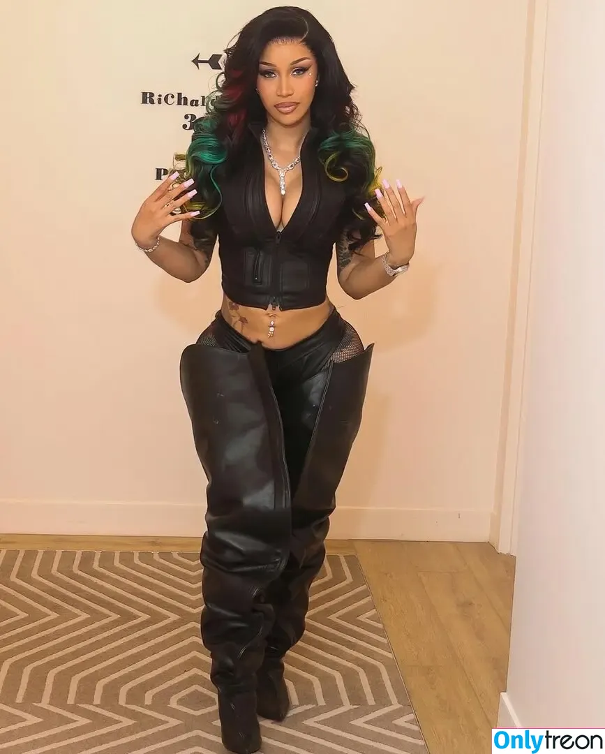 Cardi B nude photo #0974 (iamcardib)