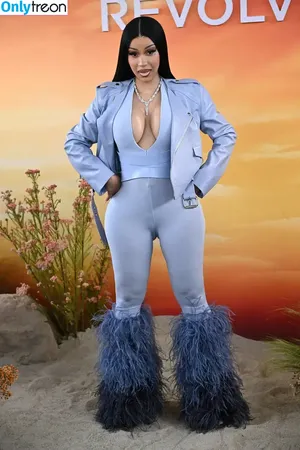 Cardi B / iamcardib nude photo #1018