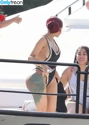 Cardi B / iamcardib nude photo #1085