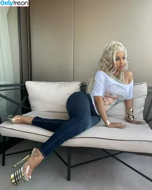Cardi B / iamcardib nude photo #1149
