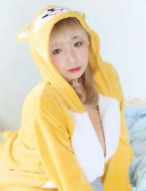Cardi_gk / cardi_gkh / egun2 nude photo #0085