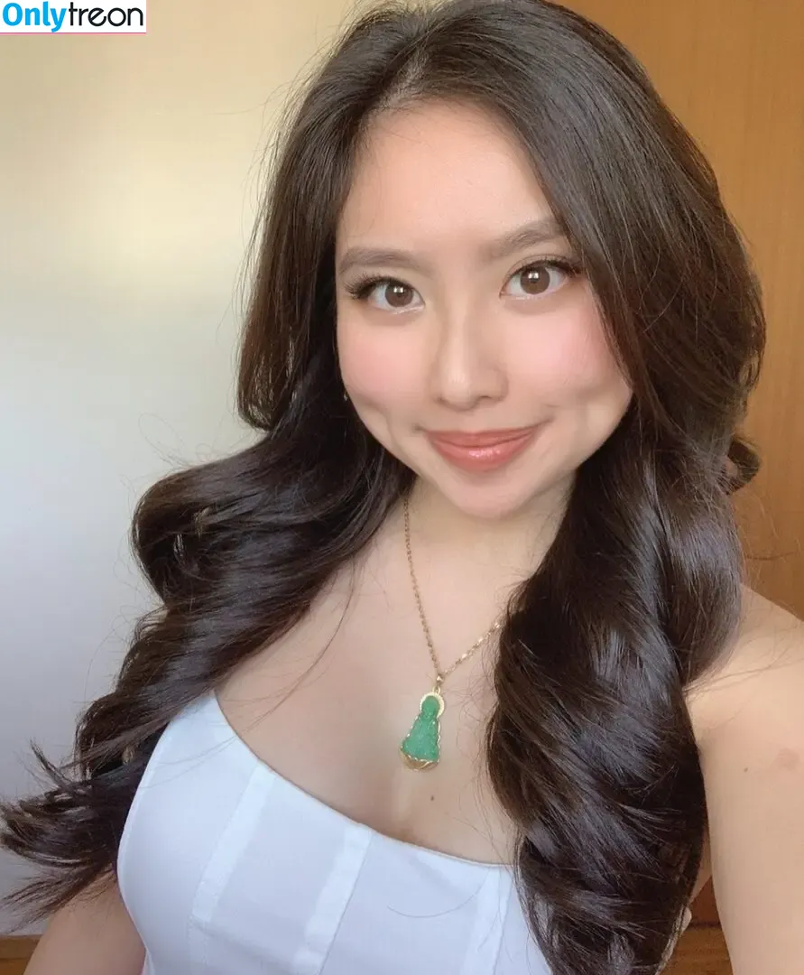 Cari Do nude photo #0032 (Cari_do1 / sasssysiumai)