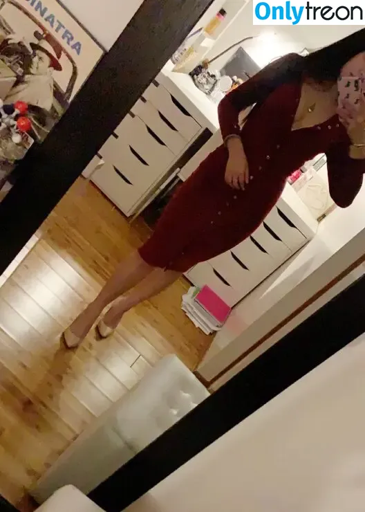 Cari Do nude photo #0047 (Cari_do1 / sasssysiumai)