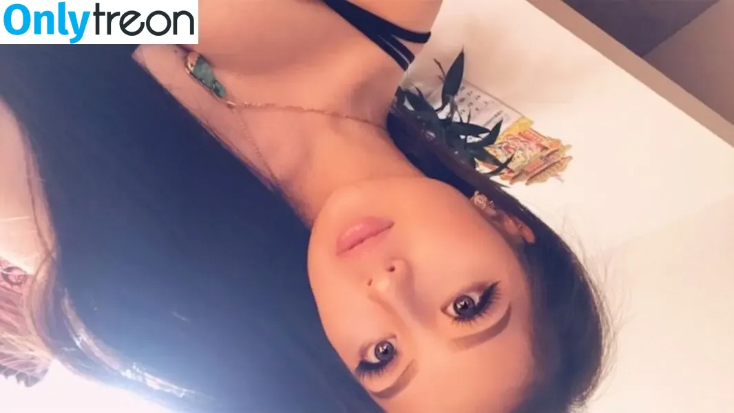 Cari Do nude photo #0051 (Cari_do1 / sasssysiumai)